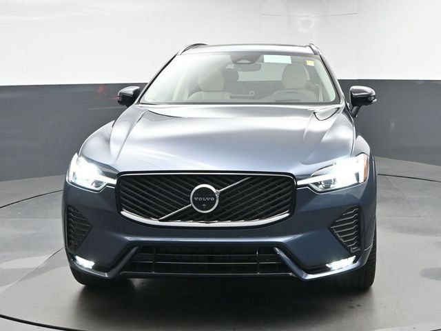 New 2026 Volvo XC60 B5 Ultra w/ Protection Package Premier AWD/4WD image 3