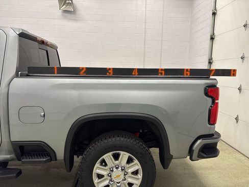 Used 2024 Chevrolet Silverado 3500 High Country w/ High Country Premium Package image 13