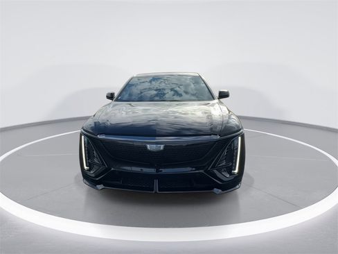 New 2026 Cadillac Lyriq V image 3