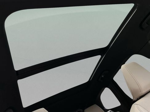 Used 2025 BMW X1 xDrive28i w/ Convenience Package image 31