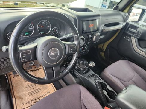 Used 2013 Jeep Wrangler Unlimited Sport AWD/4WD image 26