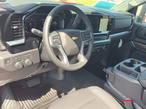 New 2026 Chevrolet Silverado 3500 LT w/ Convenience Package AWD/4WD image 12