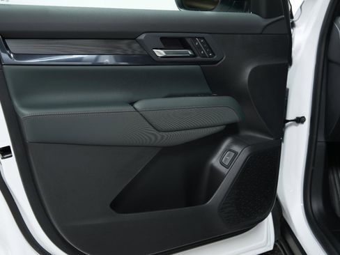 New 2026 GMC Terrain AT4 w/ Convenience Package III image 23