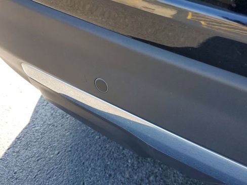 Certified 2023 Chevrolet Equinox LT image 10