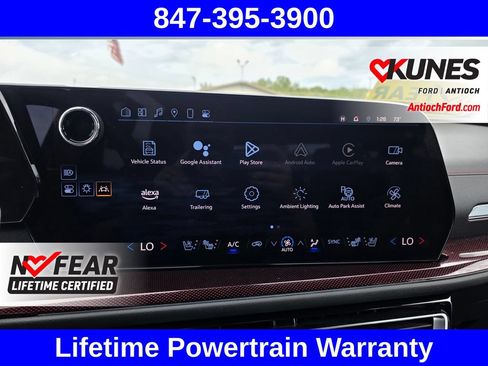 Used 2024 Chevrolet Traverse RS AWD/4WD image 61