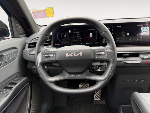 Used 2024 Kia EV9 GT-Line AWD/4WD image 13