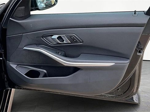 Used 2024 BMW 330i xDrive 330i xDrive image 19