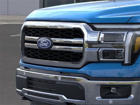 New 2025 Ford F150 Lariat w/ Equipment Group 501A Mid image 17