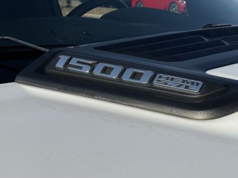 Used 2020 RAM 1500 Laramie w/ Sport Appearance Package AWD/4WD image 8