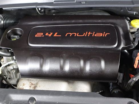 Used 2018 Jeep Compass Latitude image 13