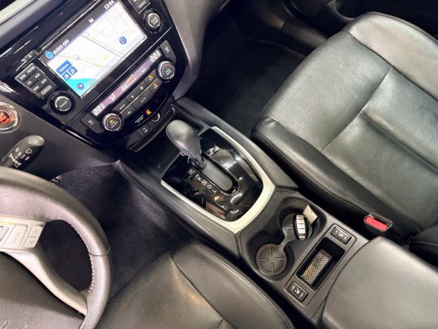 Used 2016 Nissan Rogue SL AWD/4WD image 24