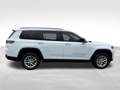 Used 2025 Jeep Grand Cherokee L Laredo w/ Luxury Tech Group I AWD/4WD image 25