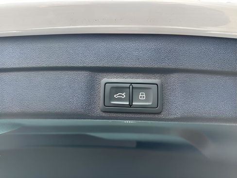 Used 2025 Audi A5 2.0T Premium w/ Convenience Package image 43