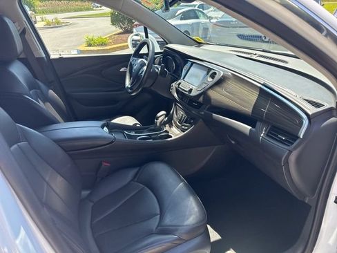 Used 2020 Buick Envision Essence w/ Experience Buick Package AWD/4WD image 11