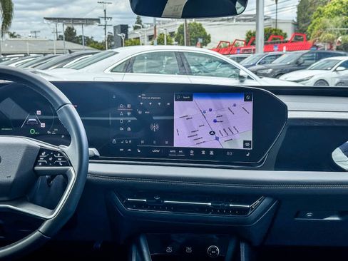 Certified 2025 Audi A6 e-tron Premium w/ Premium Plus RWD image 14
