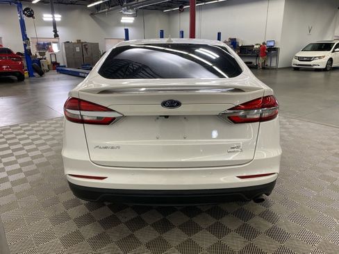 Used 2020 Ford Fusion SE w/ Equipment Group 151A image 6