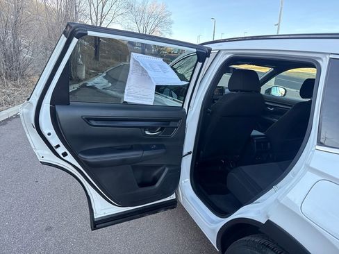 Used 2023 Honda CR-V Sport image 17