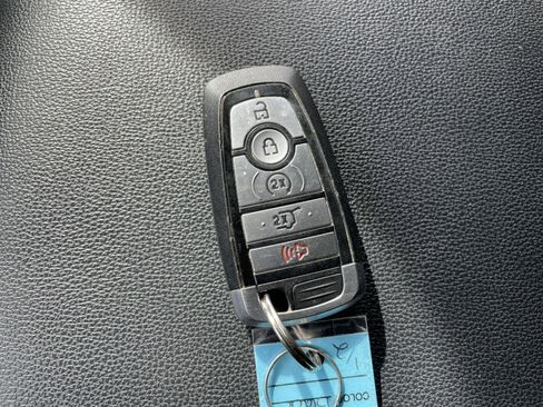 Certified 2022 Ford Expedition Limited image 29