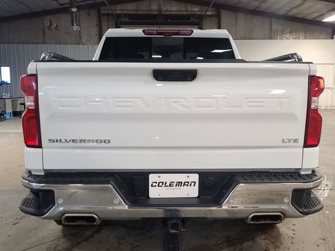 Used 2025 Chevrolet Silverado 1500 LTZ image 4
