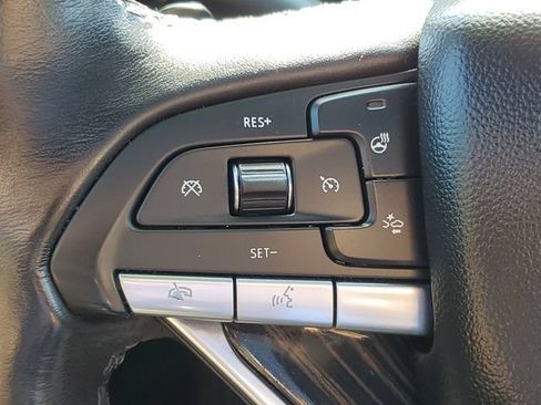 Used 2024 Cadillac XT6 Premium Luxury w/ LPO, Floor Liner Package AWD/4WD image 16