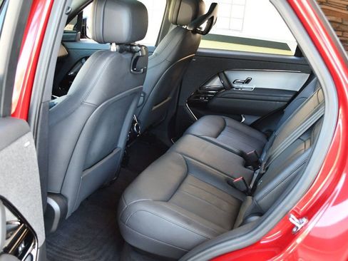 Used 2024 Land Rover Range Rover Sport Dynamic SE image 15