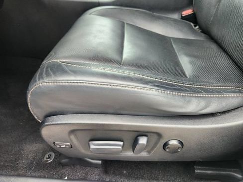 Used 2015 Toyota Highlander Limited FWD image 23