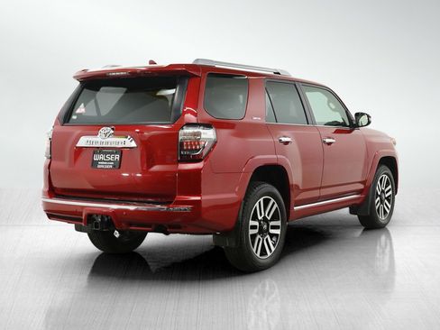 Used 2022 Toyota 4Runner Limited image 5