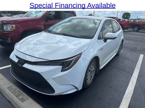 Used 2020 Toyota Corolla LE FWD image 1