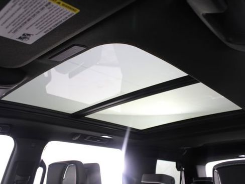 New 2026 GMC Yukon AT4 Ultimate AWD/4WD image 11