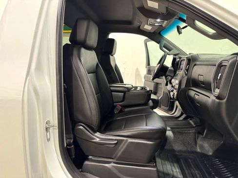 Used 2020 GMC Sierra 2500 4x4 Regular Cab w/ Convenience Package image 12