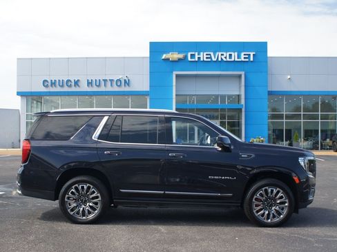 Used 2024 GMC Yukon Denali Ultimate AWD/4WD image 1