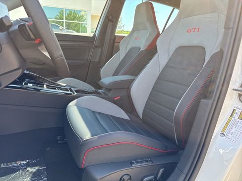 New 2025 Volkswagen GTI SE image 9