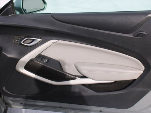 Used 2023 Chevrolet Camaro LT image 19