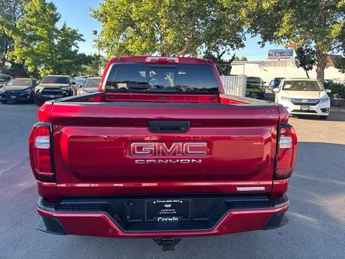 Used 2025 GMC Canyon Elevation w/ Convenience Package AWD/4WD image 8