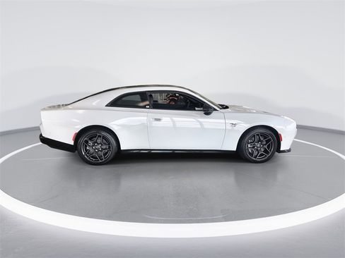 New 2024 Dodge Charger R/T w/ Plus Group image 9