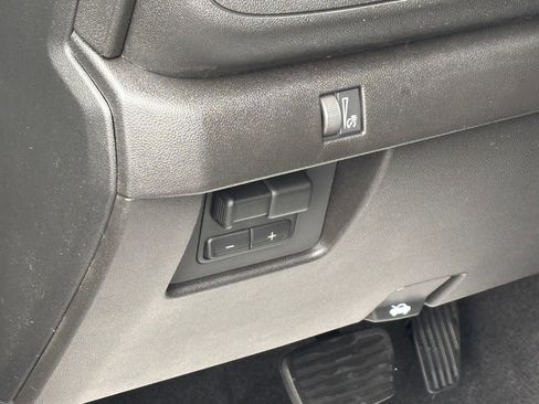 New 2026 Chevrolet Colorado W/T w/ WT Custom Package image 7