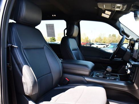 Used 2025 Ford F150 Lariat AWD/4WD image 16