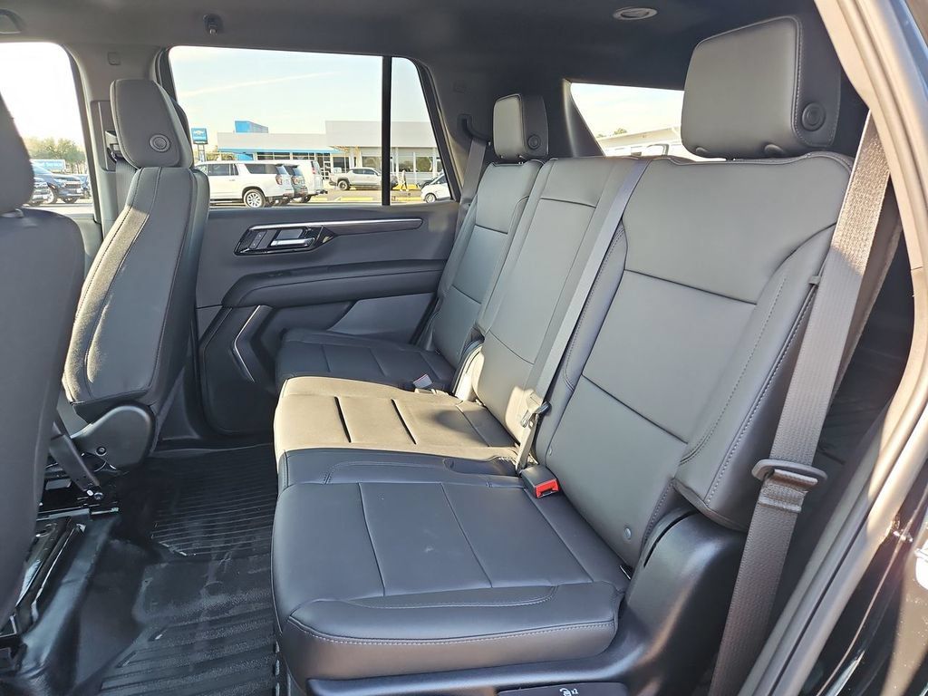New 2025 Chevrolet Tahoe 4WD image 16