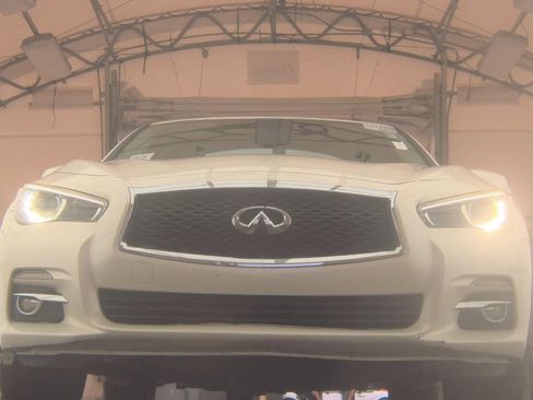 Used 2016 INFINITI Q50 Premium w/ 2.0T Premium Plus Package image 13