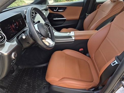 Certified 2023 Mercedes-Benz C 300 4MATIC Sedan image 23