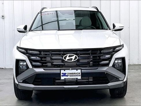Used 2025 Hyundai Tucson SEL AWD/4WD image 3