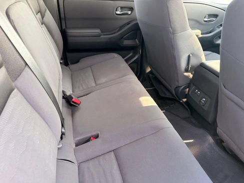 Certified 2024 Nissan Frontier SV w/ SV Convenience Package RWD image 16