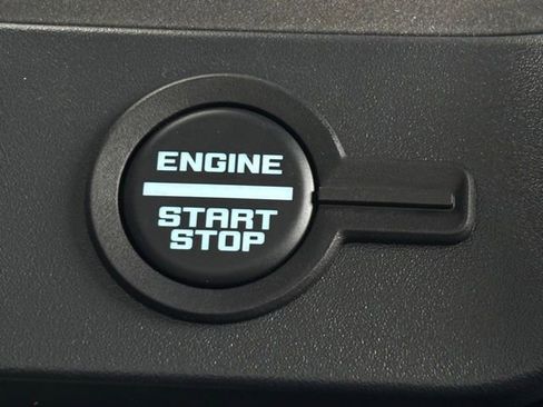 New 2025 Ford Bronco Badlands image 36