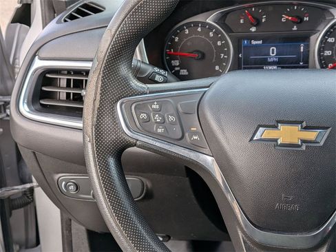 Used 2020 Chevrolet Equinox LT image 18