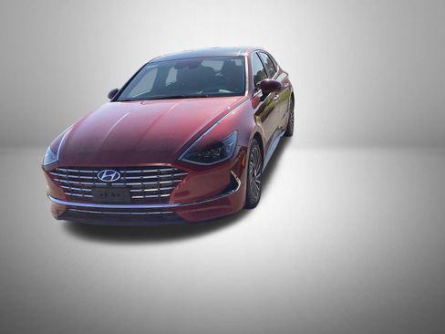 Used 2023 Hyundai Sonata Limited FWD image 1