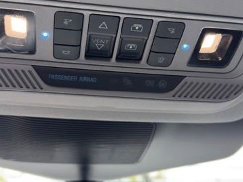 Certified 2023 Ford Explorer XLT w/ Equipment Group 202A AWD/4WD image 16