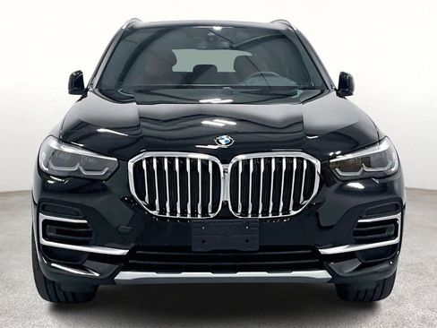 Used 2023 BMW X5 xDrive40i w/ Parking Assistance Package image 3