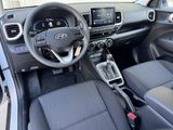 New 2025 Hyundai Venue SE image 2