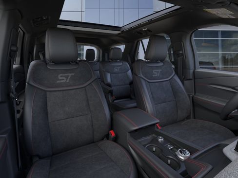 New 2026 Ford Explorer ST RWD image 10