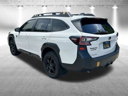 Used 2025 Subaru Outback Wilderness AWD/4WD image 7